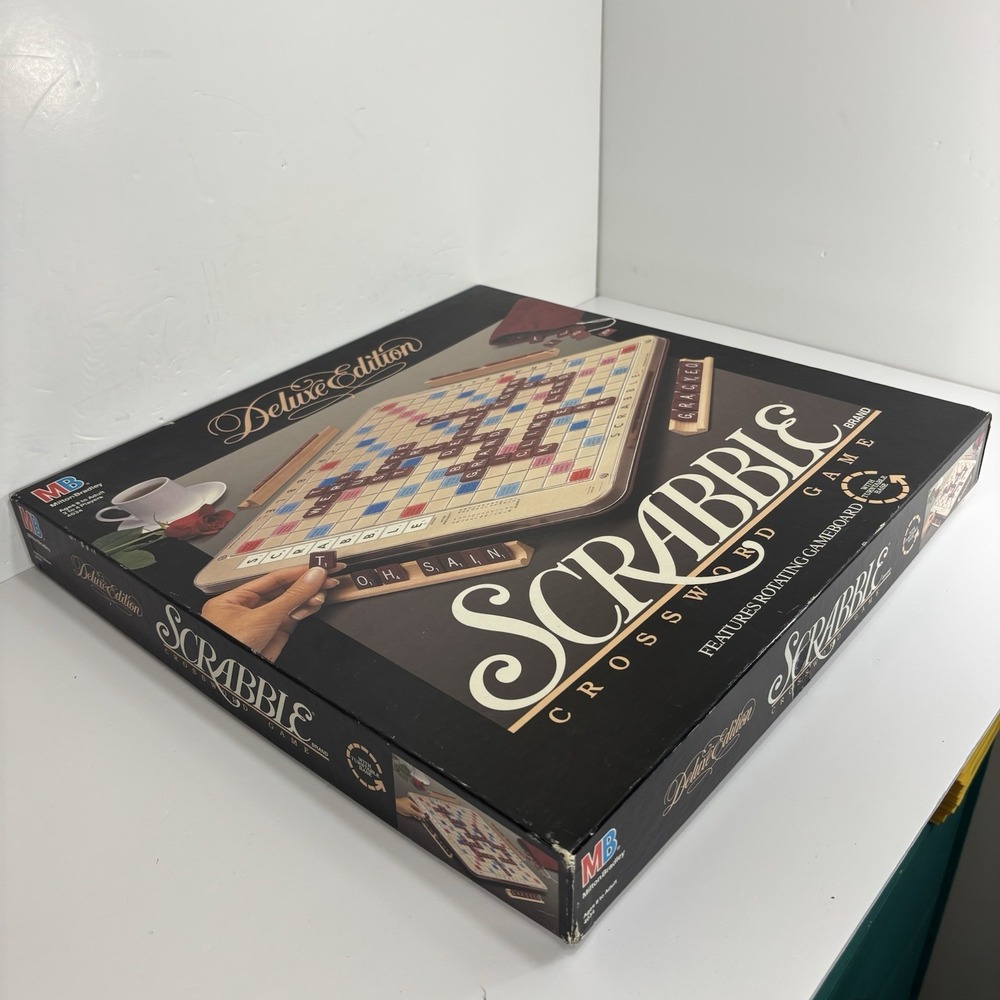 Scrabble Crossword Board Game Deluxe Edition Rotating Hasbro 1998 4034 COMPLETE - Picture 6 of 7